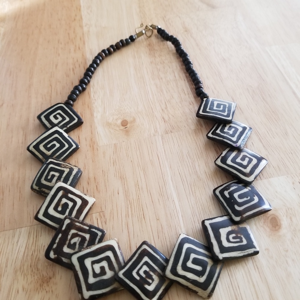 MOROCCAN REAL DESERT STONES NECKLACE..